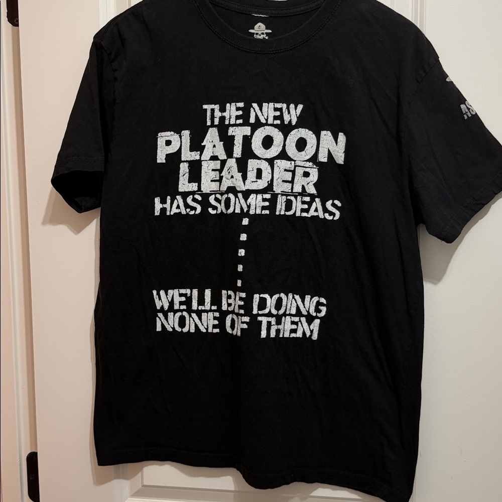 EUC. Large Men’s T Shirt